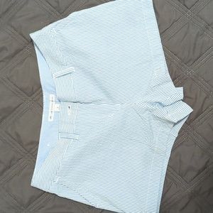Size 8 Seersucker Southern Tide shorts 3" inseam